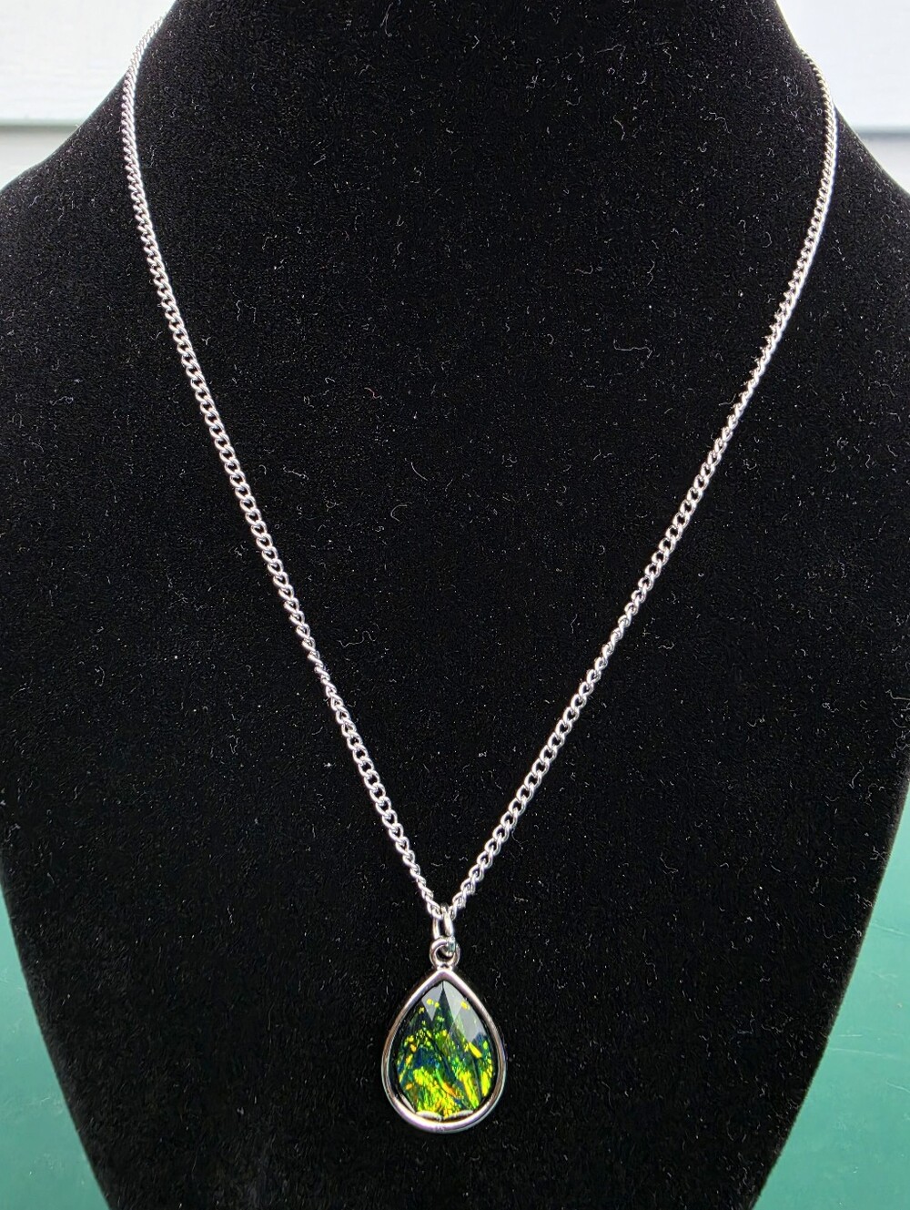 Faceted Green Dichroic Glass Teardrop Pendant Stainless Steel Curb Chain Necklac